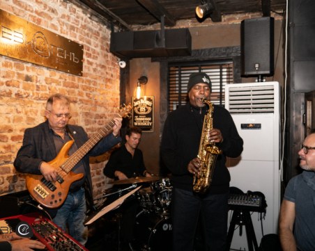 Крейг Бейли и Петър Салчев в БезистенЪ - един лайф, който ще се помни дълго