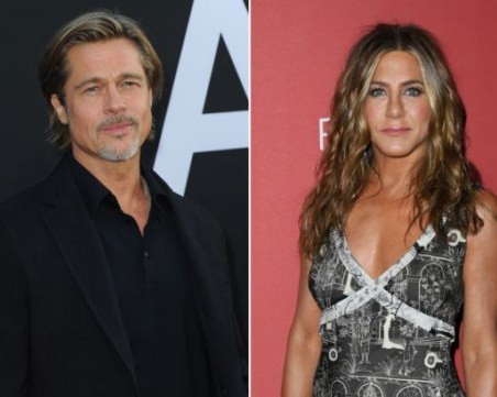 Дженифър Анистън и Брад Пит заедно на коледно парти