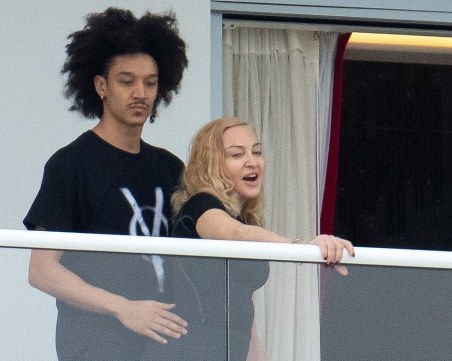 Новото гадже на Мадона е 2 години по-малък от най-голямото й дете