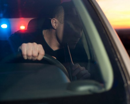 Трима шофьори преспаха в ареста в Пловдив