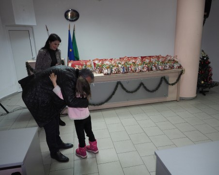 222 деца от община 