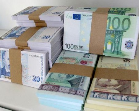 Български бизнесмен дал 55 000 евро на евродепутатка от Австрия