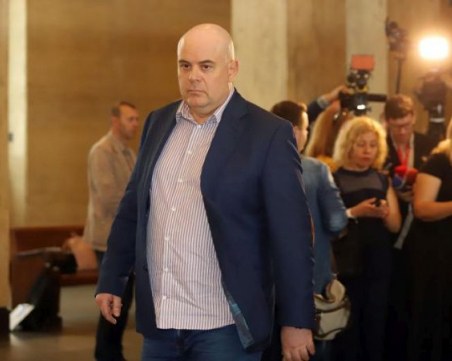 НА ЖИВО! Иван Гешев положи клетва като главен прокурор