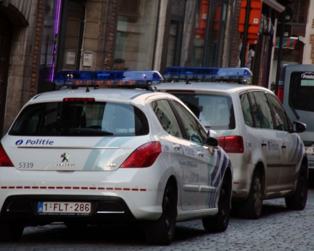 Разбиха българска банда апаши в Белгия, 8 души са в ареста