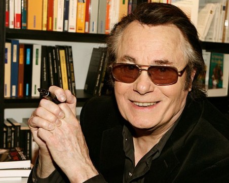 Отиде си известен френски певец