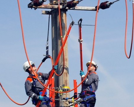 150 дежурни екипа на ЧЕЗ в готовност по празниците