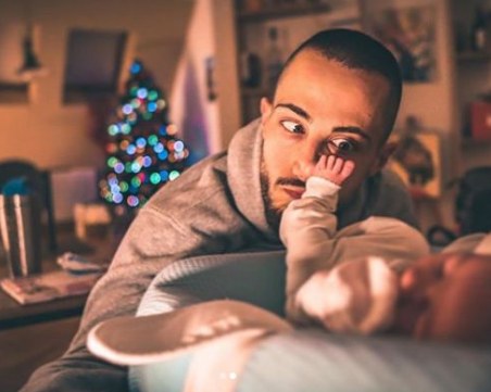 Таткото Наум Шопов публикува трогателна снимка