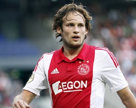 Звезда на Аякс и Холандия страда от сърдечно заболяване, спира тренировките