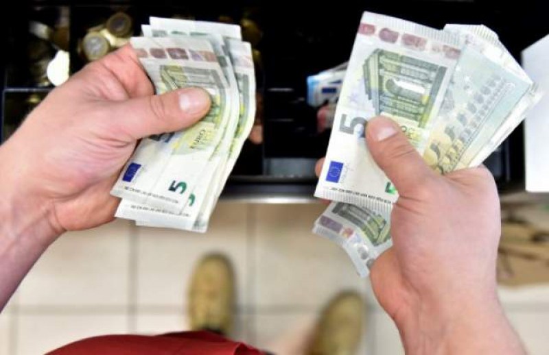 Заменяме лева с евро през 2023 година?
