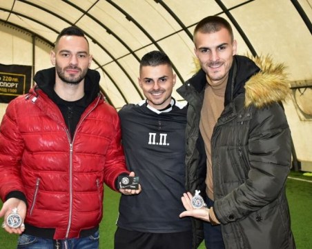 Божидар Чорбаджийски и Симеон Славчев  се включиха в благотворителен турнир