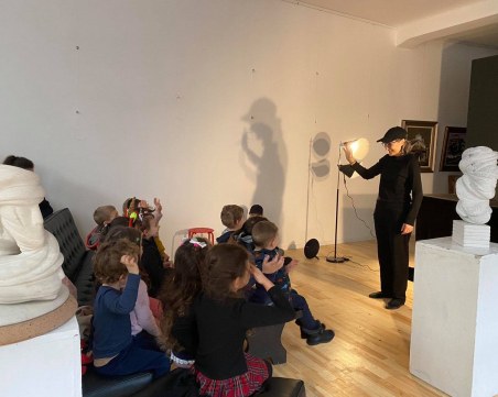 Любими спектакли за деца в галерия 