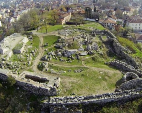 Общината иска Небет тепе от държавата за 10 години