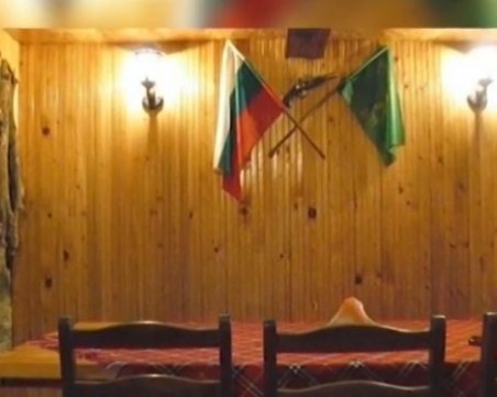 Внимавайте: Мъж мами желаещи да наемат вила за посрещането на Нова година