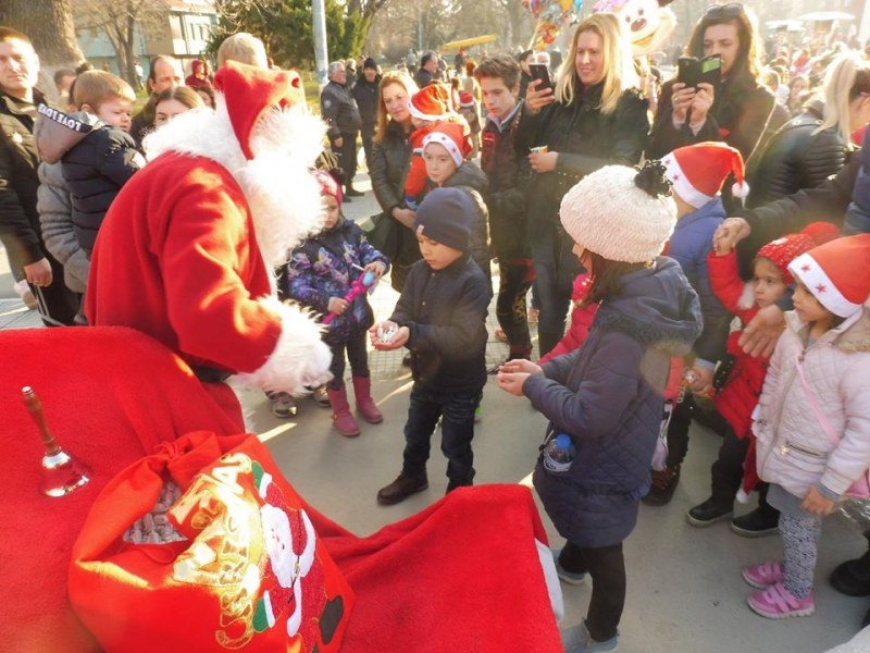 Дядо Коледа гостува в Пловдивско! Коледни вълшебства и благородни каузи по празниците