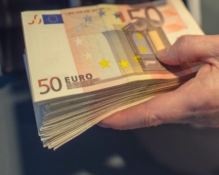 Каква сума са изпратили у нас българите в чужбина?