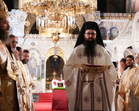 Празнично богослужение в 