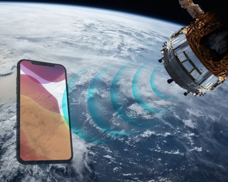 Apple готви революция – собствена сателитна технология ще дава интернет без оператори