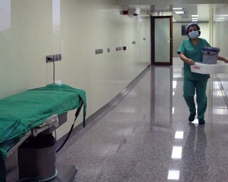 Водната криза в Перник се превръща в бедствие! Четирима са в болница с ешерихия коли