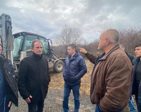 Икономическа полиция разследва кой е източил водата в Перник