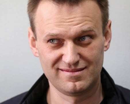 Полицията арестува Алексей Навални след обиск в офиса му