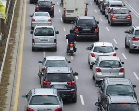 В последния почивен ден след Коледа: Задръстване на магистрала 