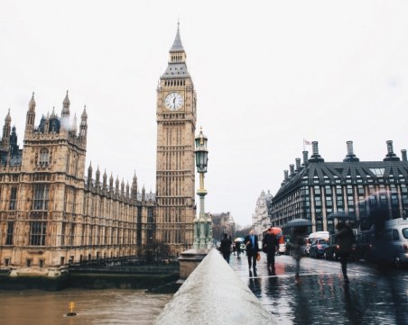 90% от българите във Великобритания вече имат статут на уседналост