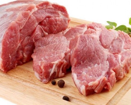 Рекорден скок на свинското у нас - до 50%