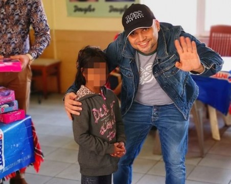 Шеф дава 100 лева на служители, ако децата им са с отличен успех и без отсъствия в училище