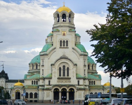 Забраняват паркирането в центъра на София заради подготовката на новогодишните тържества