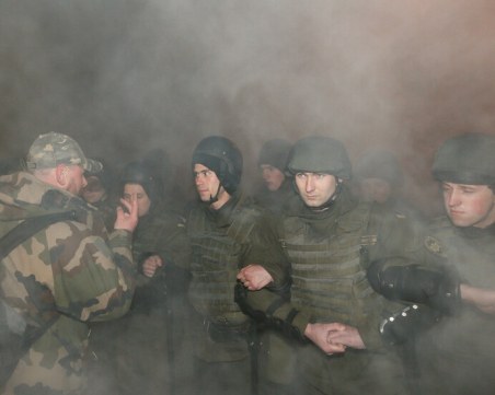 Русия и Украйна си разменят военнопленници