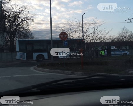 Автобус на пловдивския градски транспорт аварира на 