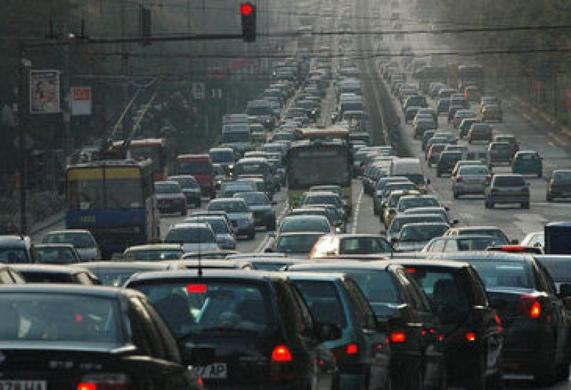 Окончателно: Софиянци плащат по-висок данък за колите си
