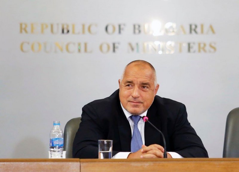 Отпускат още 30 милиона за кризата в Перник, МВР проверява всички ВиК в страната