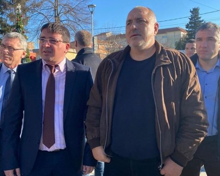 Борисов: Само един месец от четирите години се занимавам с избори, после – всички кметове са ми любими