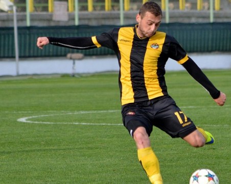 Ботев предлага нови договори на ярките си таланти и капитана