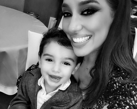 Мария Илиева с трогателна снимка със сина си на Нова година