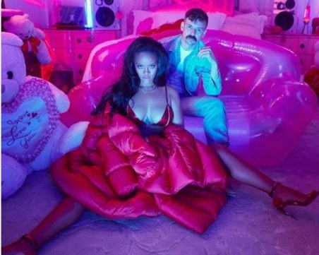 Риана пуска нова линия бельо за Свети Валентин