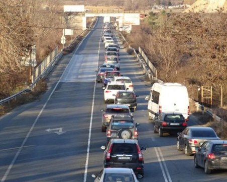 Започна голямото следпразнично завръщане