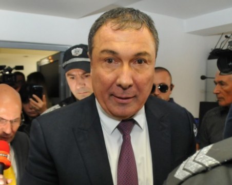 Спецпрокуратурата иска отстраняване на кмета на Несебър