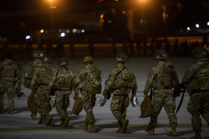 САЩ изпраща още 3500 войници в Близкия изток след напрежението с Иран