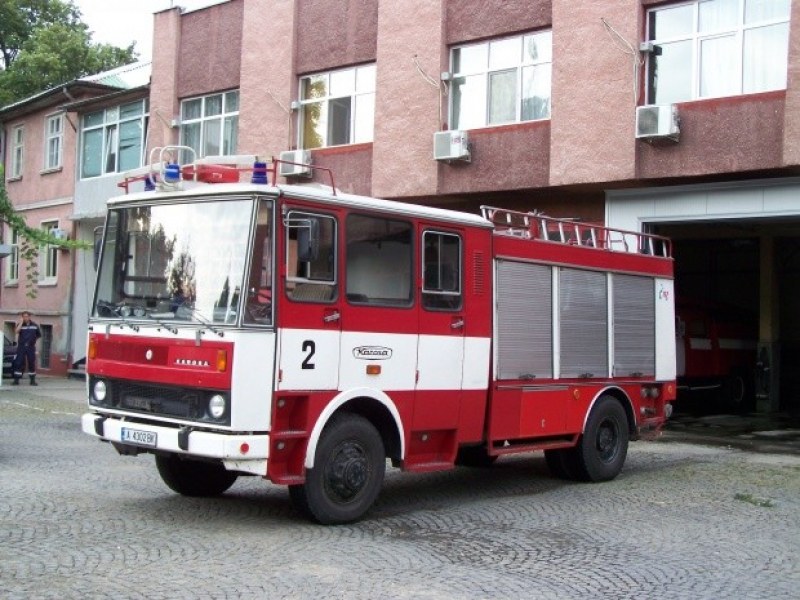 Евакуираха близо 170 души заради пожар в хотел във Велинград