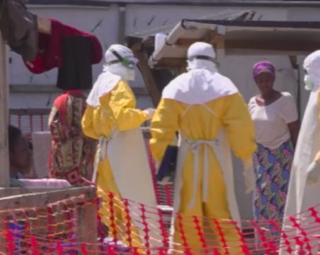 Близо 2000 души са починали от ебола в Конго