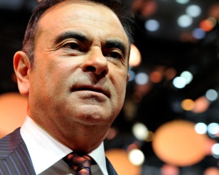 Историята на бизнесмен беглец и как той преобърна автомобилната индустрия