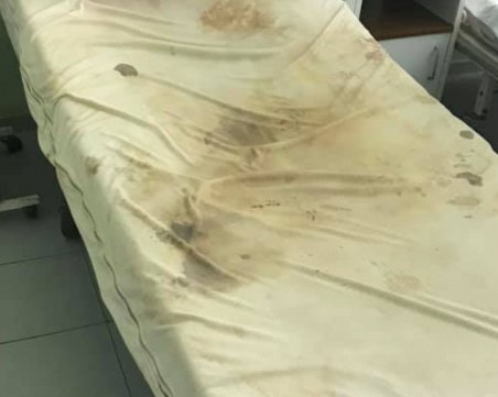 Майка показа снимка от болницата, в която e лежало детето й