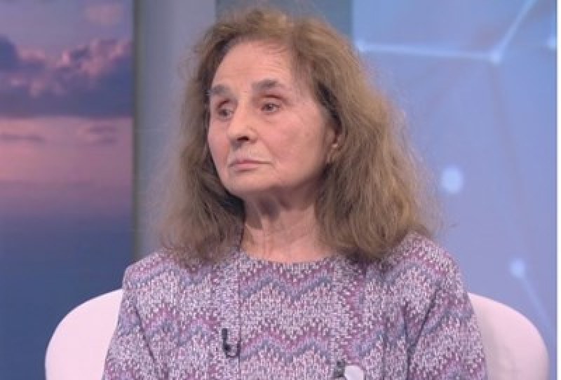 Да се освободиш от болката: 83-годишна жена вдъхва кураж на пациенти