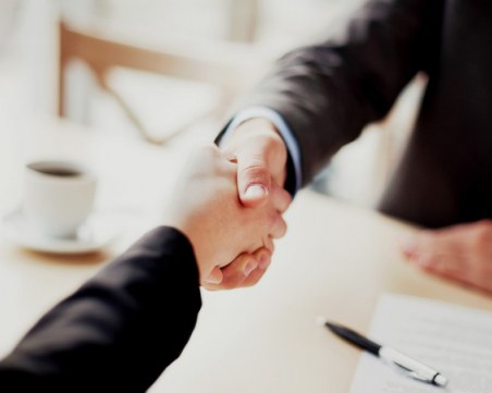 Имотен агент от Пловдив продава и прибира парите на собствениците! Изправят го пред съда