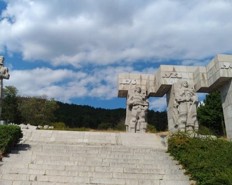 Калофер - град на велики българи и забравени герои
