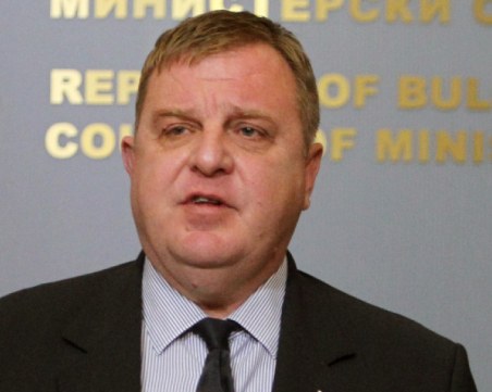 Каракачанов: Няма опасност за офицерите ни в Ирак