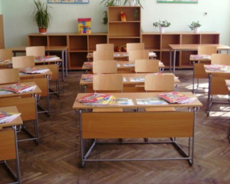 Препоръчват да няма учебни часове след 18.30 часа