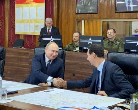 Путин изненадващо се появи в Сирия